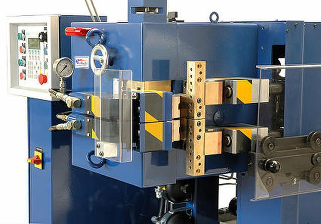 flash-bult-welding-2